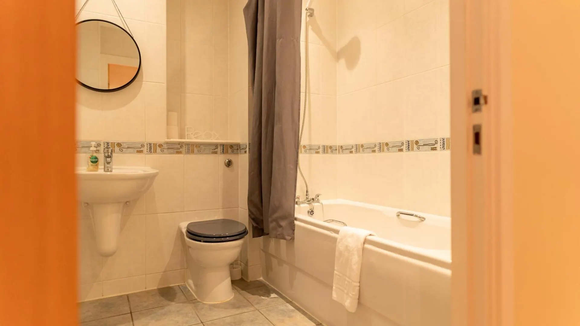 The Bay Retreat Apartment Cardiff